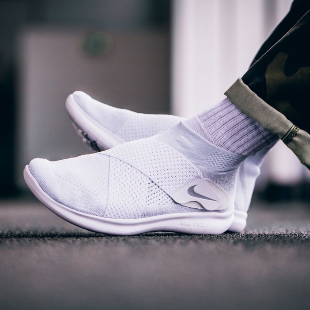 Nike Free RN Motion Flyknit 2017 Running Shoe Grey Velcro Women's 8